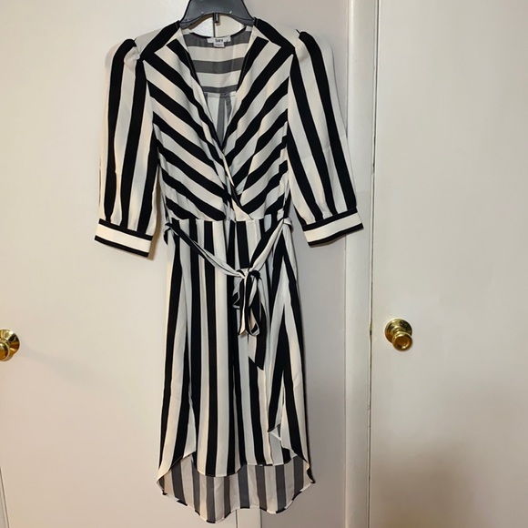 Bar III Dresses & Skirts - Bar III dress
